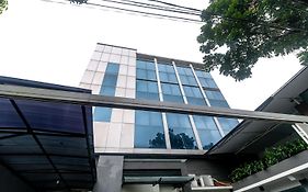 Reddoorz Near Kebon Jeruk Jakarta